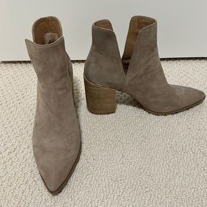 Steve Madden Leather Ankle Boots size 8